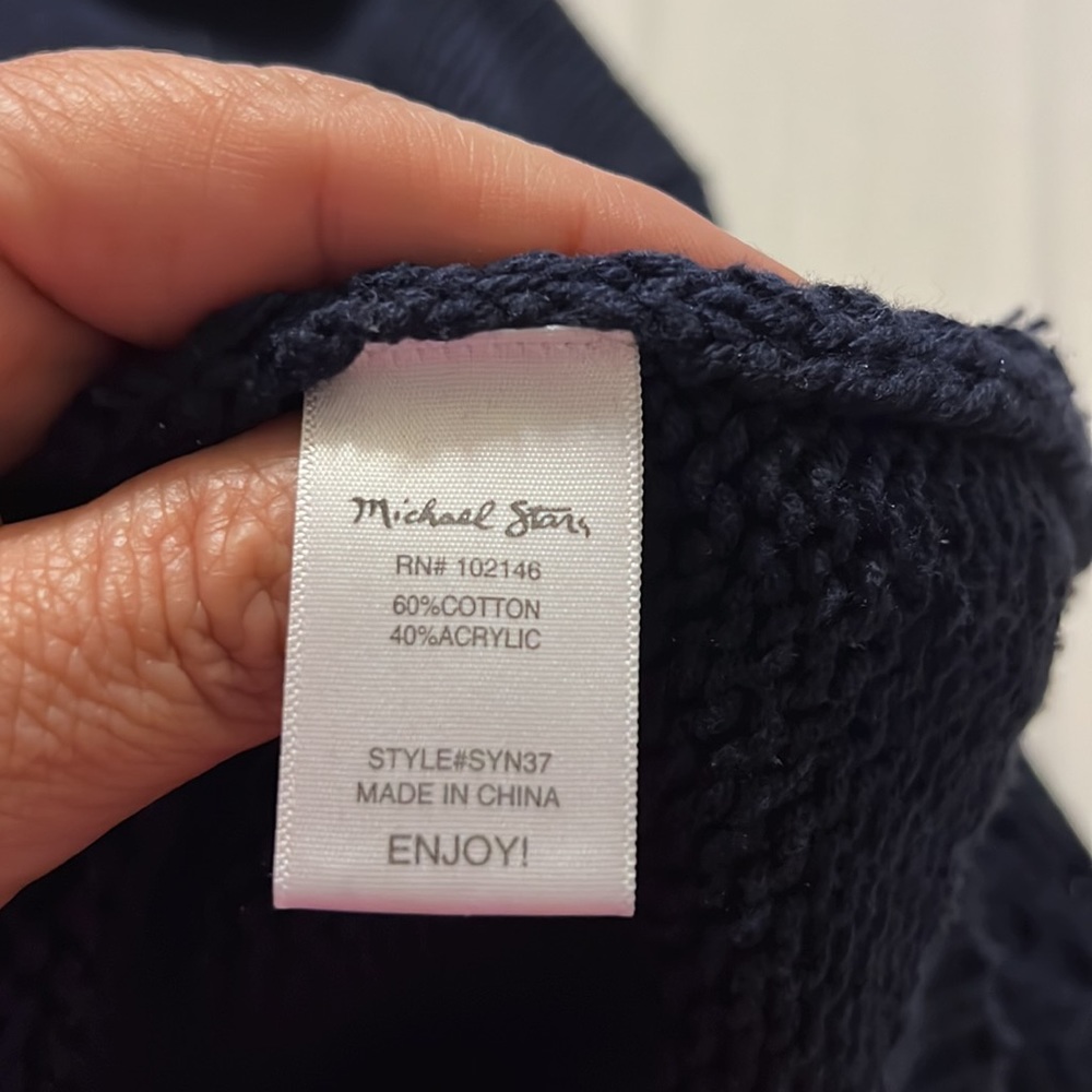 Michael Stars navy with white detail sweater - Picture 9 of 9